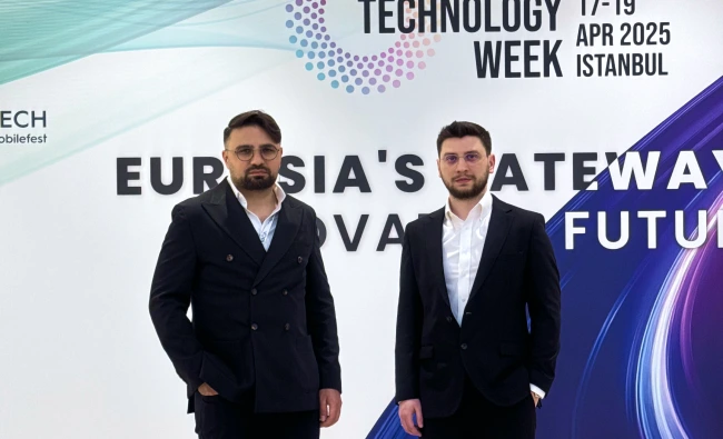 VOYA Took the Digital Experience to the Field at Agora Fintech 2025